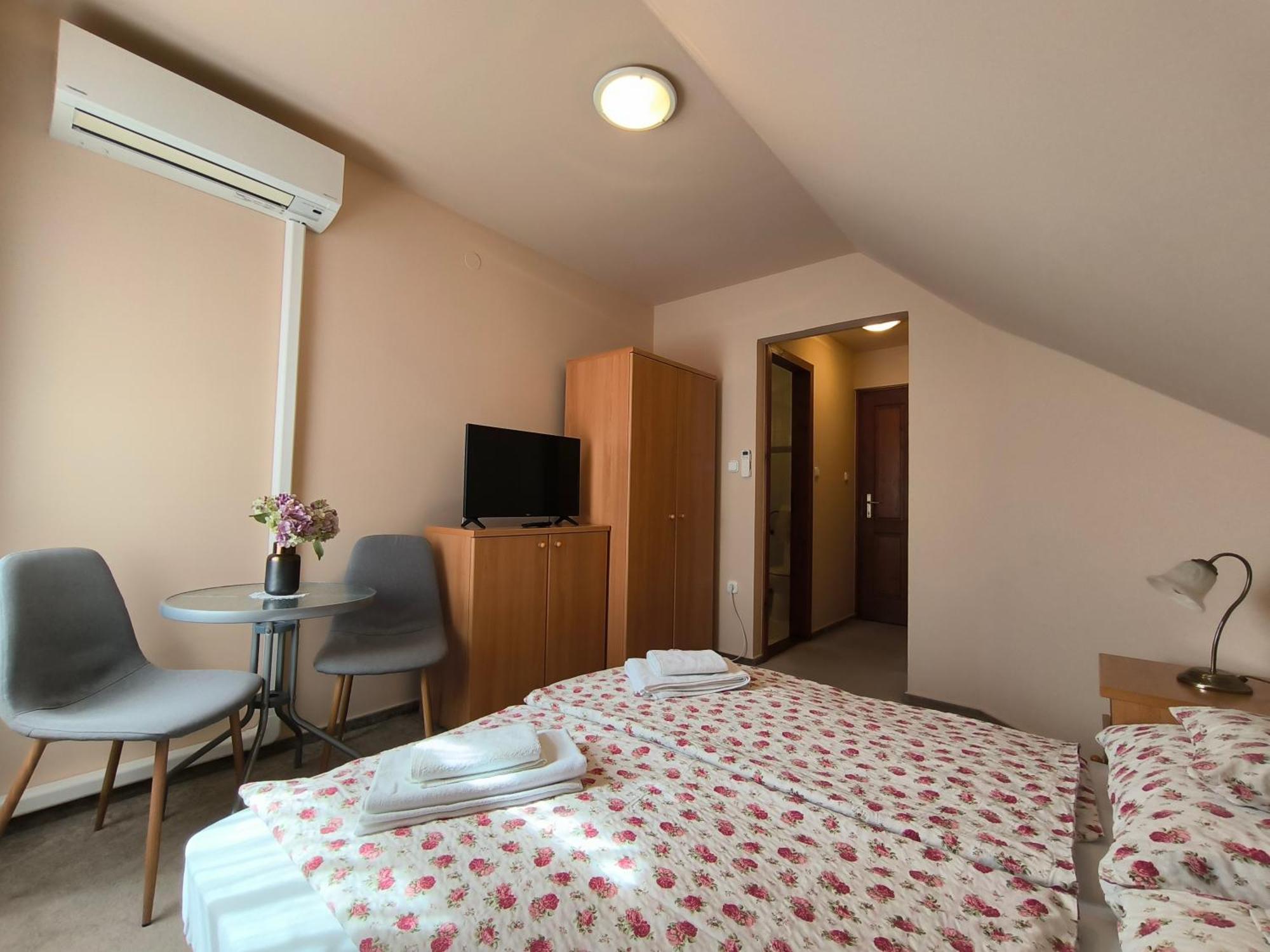Korona Panzio Bed & Breakfast Balatonberény Exterior foto